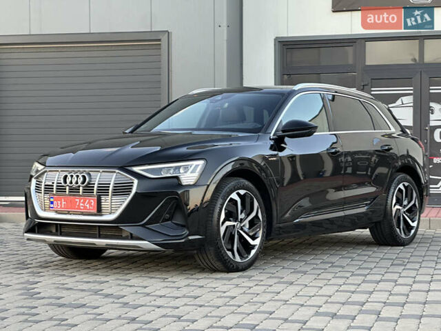 Черный Ауди E-Tron, объемом двигателя 0 л и пробегом 158 тыс. км за 31000 $, фото 1 на Automoto.ua