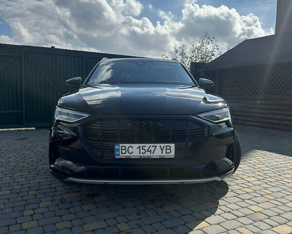 Черный Ауди E-Tron, объемом двигателя 0 л и пробегом 45 тыс. км за 30800 $, фото 1 на Automoto.ua