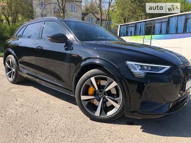 Чорний Ауді E-Tron, об'ємом двигуна 0 л та пробігом 8 тис. км за 68500 $, фото 1 на Automoto.ua