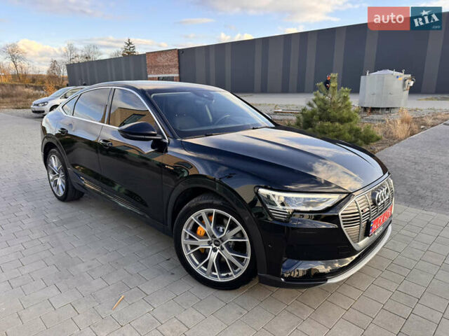 Ауди E-Tron 2023 в Хмельницком на Automoto.ua Черный Ауди E-Tron, объемом двигателя 0 л и пробегом 38 тыс. км за 37900 $, фото 1 на Automoto.ua