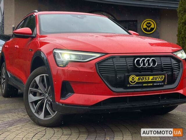 Красный Ауди E-Tron, объемом двигателя 95 л и пробегом 29 тыс. км за 38900 $, фото 1 на Automoto.ua