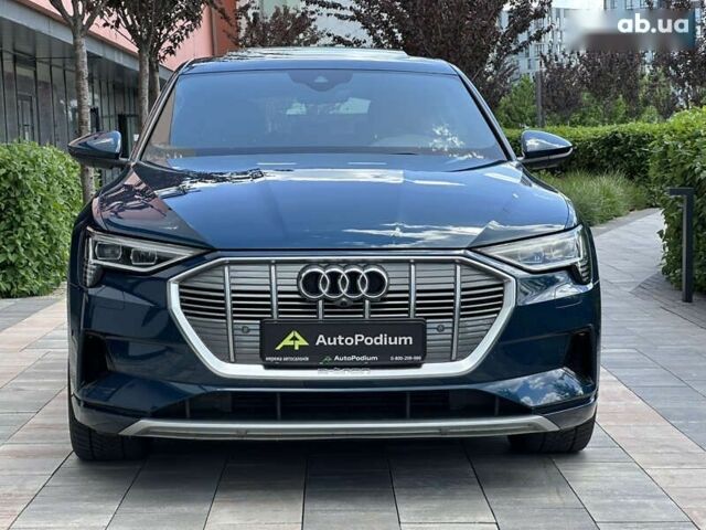 Ауди E-Tron, объемом двигателя 0 л и пробегом 151 тыс. км за 28700 $, фото 1 на Automoto.ua