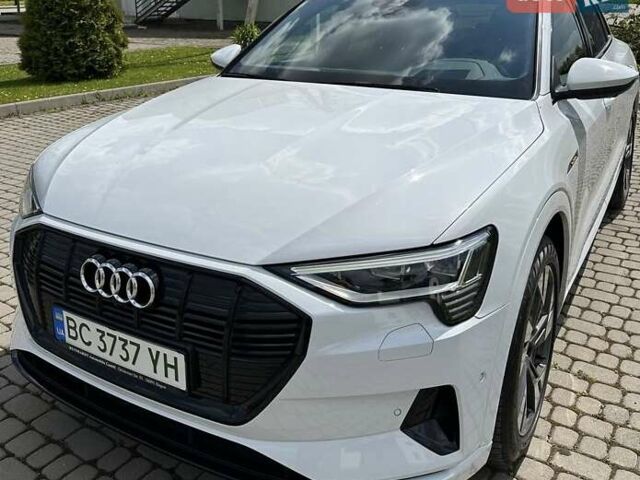 Ауди E-Tron, объемом двигателя 0 л и пробегом 70 тыс. км за 39600 $, фото 1 на Automoto.ua