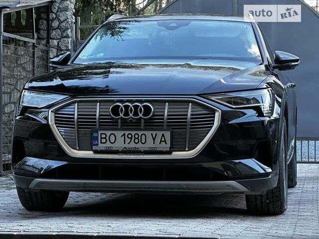 Ауді E-Tron, об'ємом двигуна 0 л та пробігом 119 тис. км за 33999 $, фото 1 на Automoto.ua