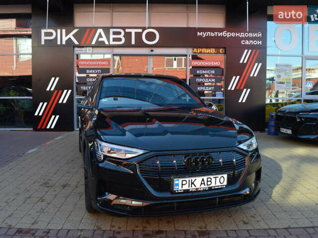 Ауди E-Tron, объемом двигателя 0 л и пробегом 59 тыс. км за 35900 $, фото 1 на Automoto.ua