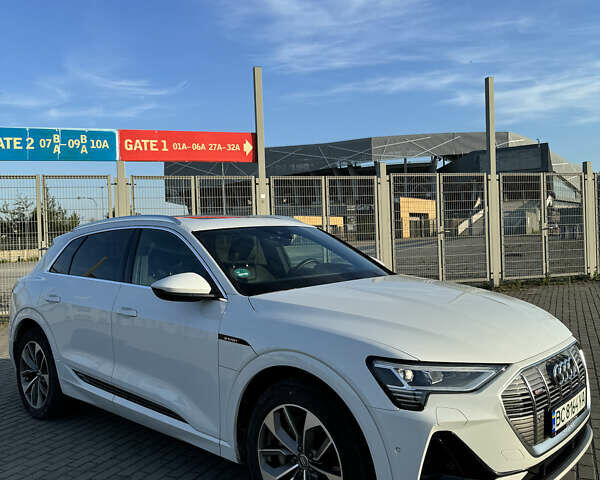 Ауді E-Tron 2020 у Львові на Automoto.ua Ауді E-Tron, об'ємом двигуна 0 л та пробігом 92 тис. км за 29900 $, фото 1 на Automoto.ua