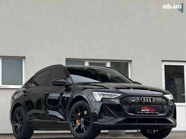 Ауди E-Tron, объемом двигателя 0 л и пробегом 64 тыс. км за 42999 $, фото 1 на Automoto.ua
