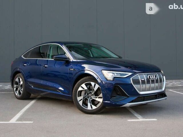 Ауди E-Tron, объемом двигателя 0 л и пробегом 22 тыс. км за 40400 $, фото 1 на Automoto.ua