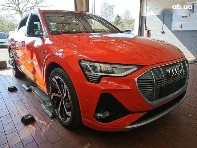 Ауди E-Tron, объемом двигателя 0 л и пробегом 52 тыс. км за 41288 $, фото 1 на Automoto.ua