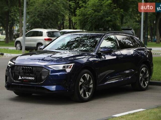 Ауди E-Tron, объемом двигателя 0 л и пробегом 64 тыс. км за 39500 $, фото 1 на Automoto.ua