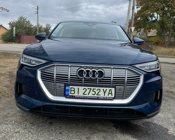 Ауди E-Tron, объемом двигателя 0 л и пробегом 27 тыс. км за 31000 $, фото 1 на Automoto.ua