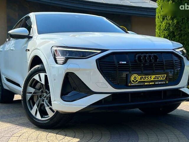 Ауди E-Tron, объемом двигателя 0 л и пробегом 33 тыс. км за 42990 $, фото 1 на Automoto.ua