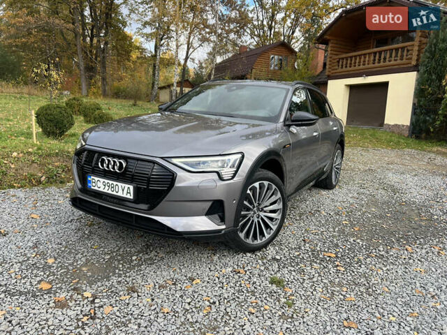 Серый Ауди E-Tron, объемом двигателя 0 л и пробегом 119 тыс. км за 35000 $, фото 1 на Automoto.ua