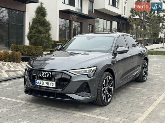 Сірий Ауді E-Tron, об'ємом двигуна 0 л та пробігом 140 тис. км за 33800 $, фото 1 на Automoto.ua