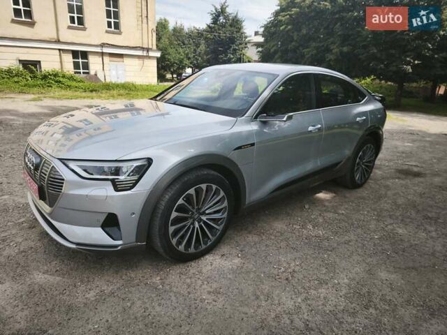 Серый Ауди E-Tron, объемом двигателя 0 л и пробегом 70 тыс. км за 34500 $, фото 1 на Automoto.ua