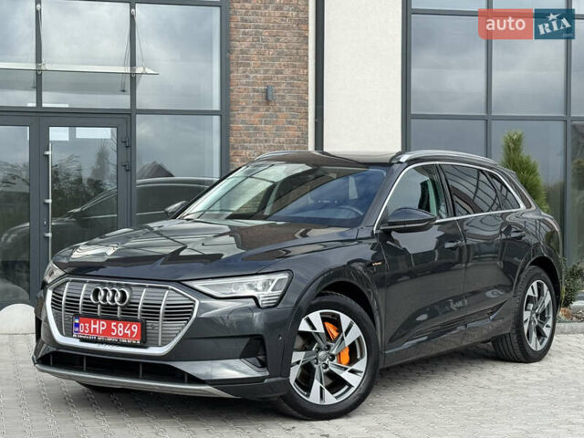 Ауди E-Tron 2020 в Тернополе на Automoto.ua Серый Ауди E-Tron, объемом двигателя 0 л и пробегом 126 тыс. км за 23900 $, фото 1 на Automoto.ua