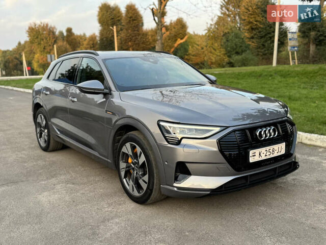 Сірий Ауді E-Tron, об'ємом двигуна 0 л та пробігом 180 тис. км за 21500 $, фото 1 на Automoto.ua