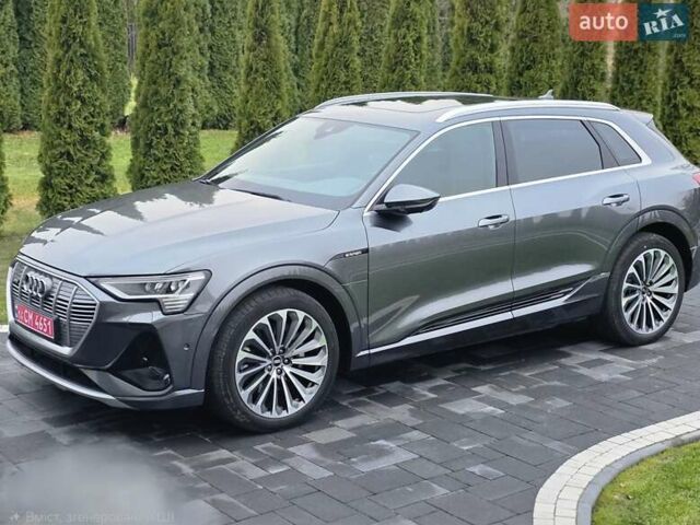 Серый Ауди E-Tron, объемом двигателя 0 л и пробегом 158 тыс. км за 27900 $, фото 1 на Automoto.ua