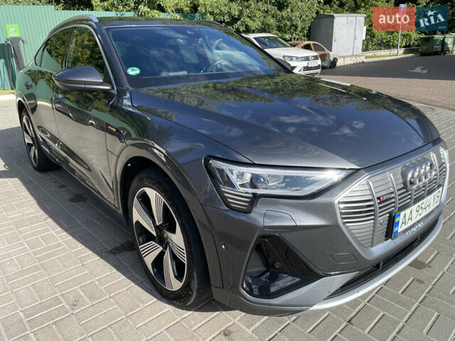 Сірий Ауді E-Tron, об'ємом двигуна 0 л та пробігом 106 тис. км за 29700 $, фото 1 на Automoto.ua
