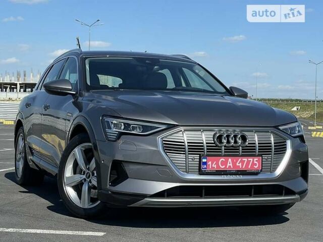 Сірий Ауді E-Tron, об'ємом двигуна 0 л та пробігом 50 тис. км за 41500 $, фото 1 на Automoto.ua