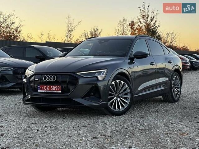 Серый Ауди E-Tron, объемом двигателя 0 л и пробегом 70 тыс. км за 42850 $, фото 1 на Automoto.ua