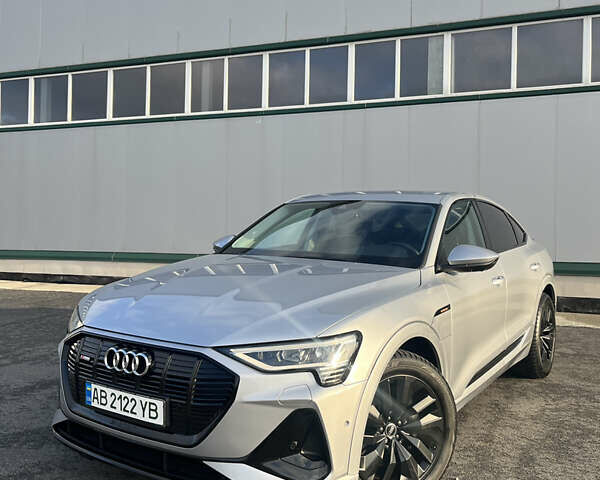 Серый Ауди E-Tron, объемом двигателя 0 л и пробегом 88 тыс. км за 36500 $, фото 1 на Automoto.ua