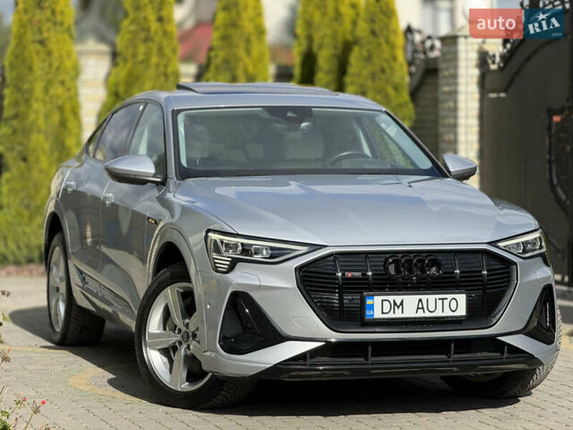 Серый Ауди E-Tron, объемом двигателя 0 л и пробегом 130 тыс. км за 37000 $, фото 1 на Automoto.ua