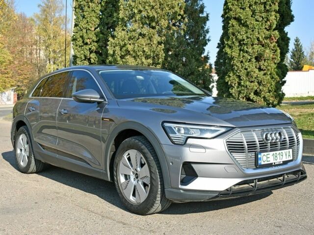 Ауді E-Tron 2021 у Чернівцях на Automoto.ua Сірий Ауді E-Tron, об'ємом двигуна 0 л та пробігом 82 тис. км за 31500 $, фото 1 на Automoto.ua