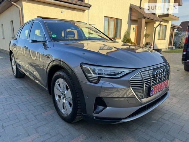 Сірий Ауді E-Tron, об'ємом двигуна 0 л та пробігом 40 тис. км за 36100 $, фото 1 на Automoto.ua