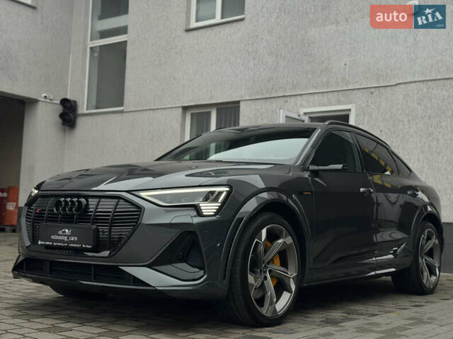 Серый Ауди E-Tron, объемом двигателя 0 л и пробегом 59 тыс. км за 44999 $, фото 1 на Automoto.ua