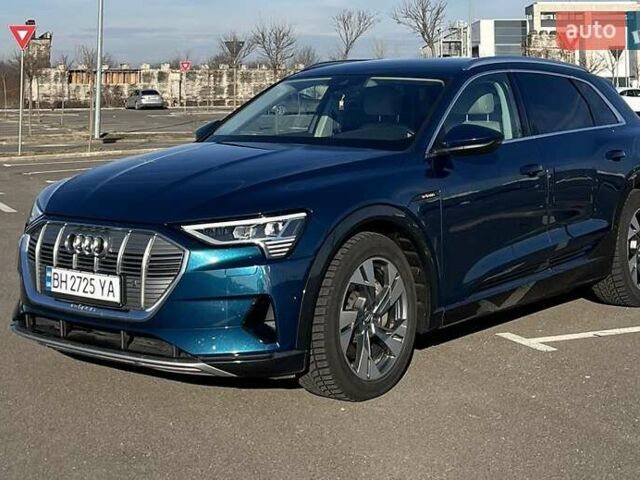 Синий Ауди E-Tron, объемом двигателя 0 л и пробегом 113 тыс. км за 34200 $, фото 1 на Automoto.ua