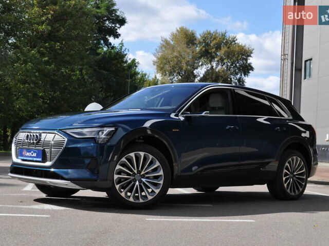 Синий Ауди E-Tron, объемом двигателя 0 л и пробегом 79 тыс. км за 34000 $, фото 1 на Automoto.ua