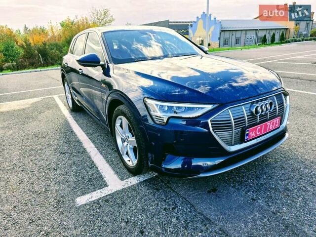 Синій Ауді E-Tron, об'ємом двигуна 0 л та пробігом 67 тис. км за 29799 $, фото 1 на Automoto.ua
