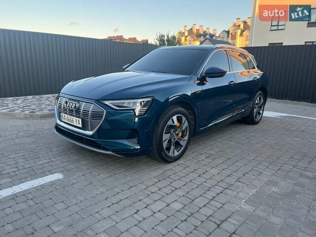 Синий Ауди E-Tron, объемом двигателя 0 л и пробегом 76 тыс. км за 34000 $, фото 1 на Automoto.ua