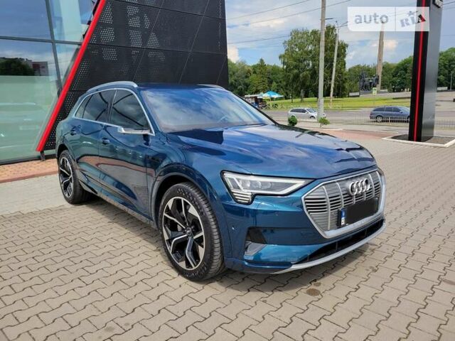 Синій Ауді E-Tron, об'ємом двигуна 0 л та пробігом 45 тис. км за 39900 $, фото 1 на Automoto.ua