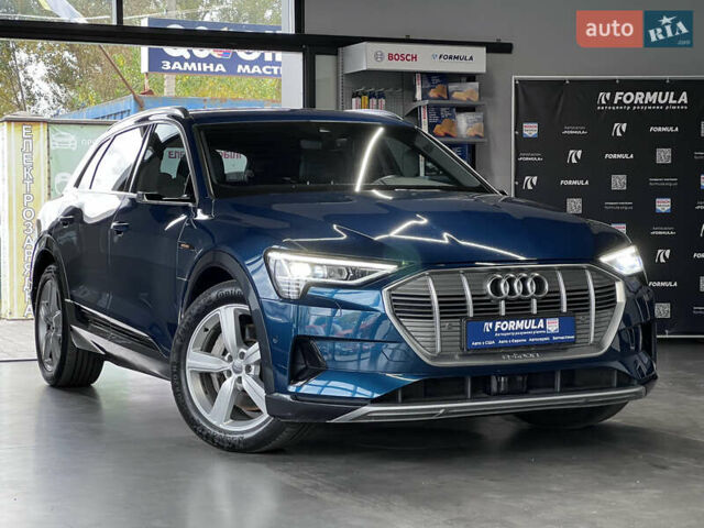 Синий Ауди E-Tron, объемом двигателя 0 л и пробегом 299 тыс. км за 23490 $, фото 1 на Automoto.ua