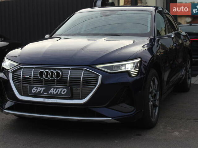 Синий Ауди E-Tron, объемом двигателя 0 л и пробегом 70 тыс. км за 34700 $, фото 1 на Automoto.ua