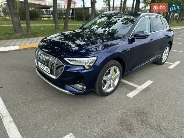 Синий Ауди E-Tron, объемом двигателя 0 л и пробегом 99 тыс. км за 30800 $, фото 1 на Automoto.ua