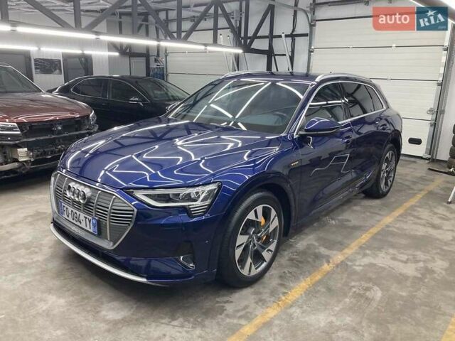 Синий Ауди E-Tron, объемом двигателя 0 л и пробегом 75 тыс. км за 45652 $, фото 1 на Automoto.ua