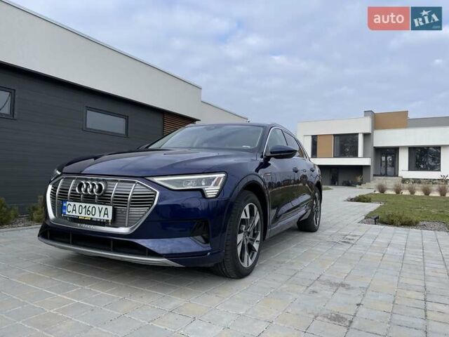 Синий Ауди E-Tron, объемом двигателя 0 л и пробегом 55 тыс. км за 37500 $, фото 1 на Automoto.ua