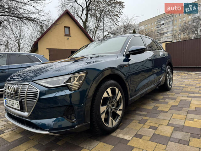 Синий Ауди E-Tron, объемом двигателя 0 л и пробегом 52 тыс. км за 35000 $, фото 1 на Automoto.ua