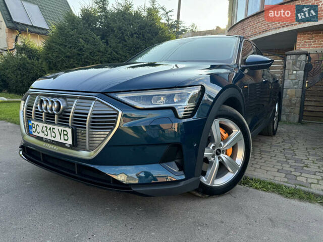 Синій Ауді E-Tron, об'ємом двигуна 0 л та пробігом 58 тис. км за 31500 $, фото 1 на Automoto.ua