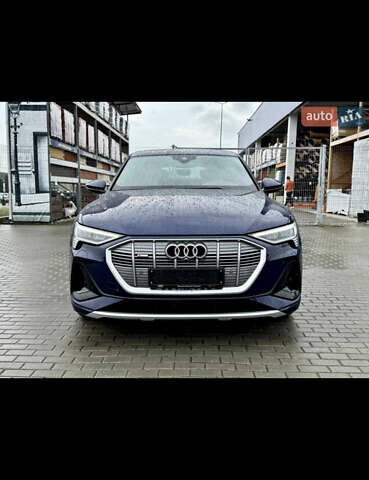 Синій Ауді E-Tron, об'ємом двигуна 0 л та пробігом 103 тис. км за 35000 $, фото 1 на Automoto.ua