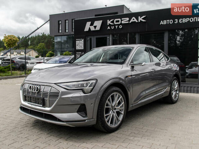 Синий Ауди E-Tron, объемом двигателя 0 л и пробегом 85 тыс. км за 37990 $, фото 1 на Automoto.ua