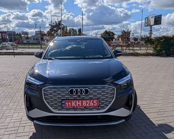 Синий Ауди E-Tron, объемом двигателя 0 л и пробегом 10 тыс. км за 30500 $, фото 1 на Automoto.ua