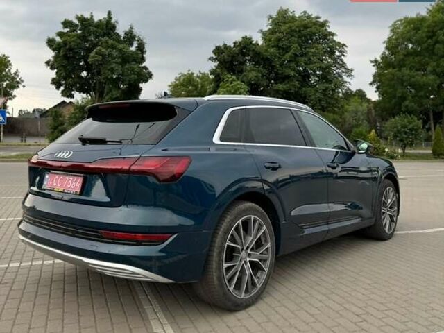 Зелений Ауді E-Tron, об'ємом двигуна 0 л та пробігом 139 тис. км за 21950 $, фото 1 на Automoto.ua