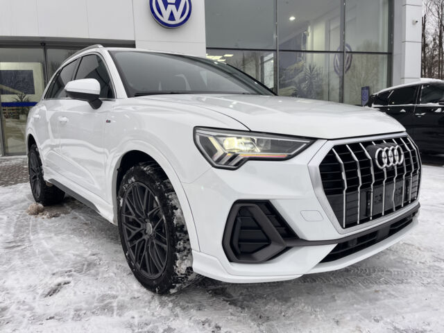 Белый Ауди Ку3, объемом двигателя 2 л и пробегом 13 тыс. км за 24000 $, фото 1 на Automoto.ua