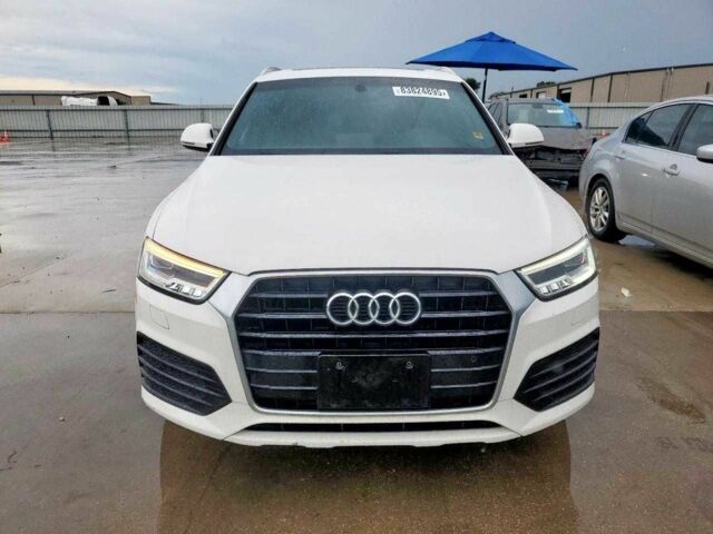 Ауди Ку3 2016 в Черновцах на Automoto.ua Белый Ауди Ку3, объемом двигателя 2 л и пробегом 96 тыс. км за 3800 $, фото 1 на Automoto.ua