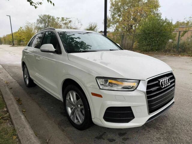 Білий Ауді Ку3, об'ємом двигуна 2 л та пробігом 67 тис. км за 12800 $, фото 1 на Automoto.ua
