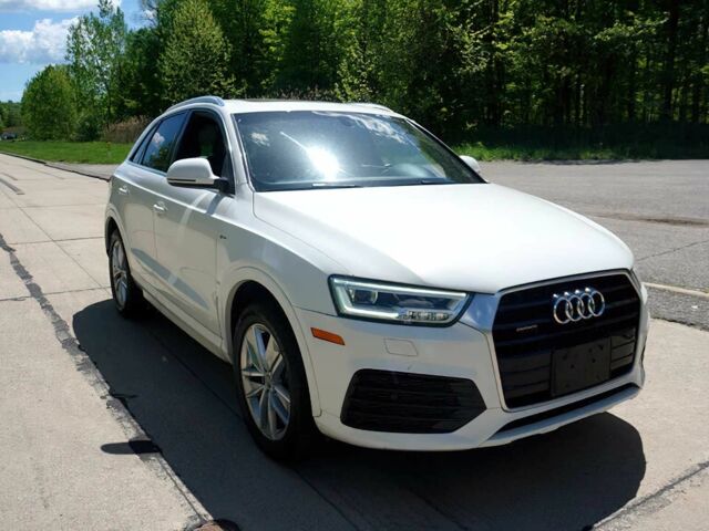 Білий Ауді Ку3, об'ємом двигуна 2 л та пробігом 44 тис. км за 5400 $, фото 1 на Automoto.ua